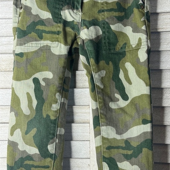 Crew Cuts Camo Jean. Size 5, Excellent Condition - Picture 2 of 7